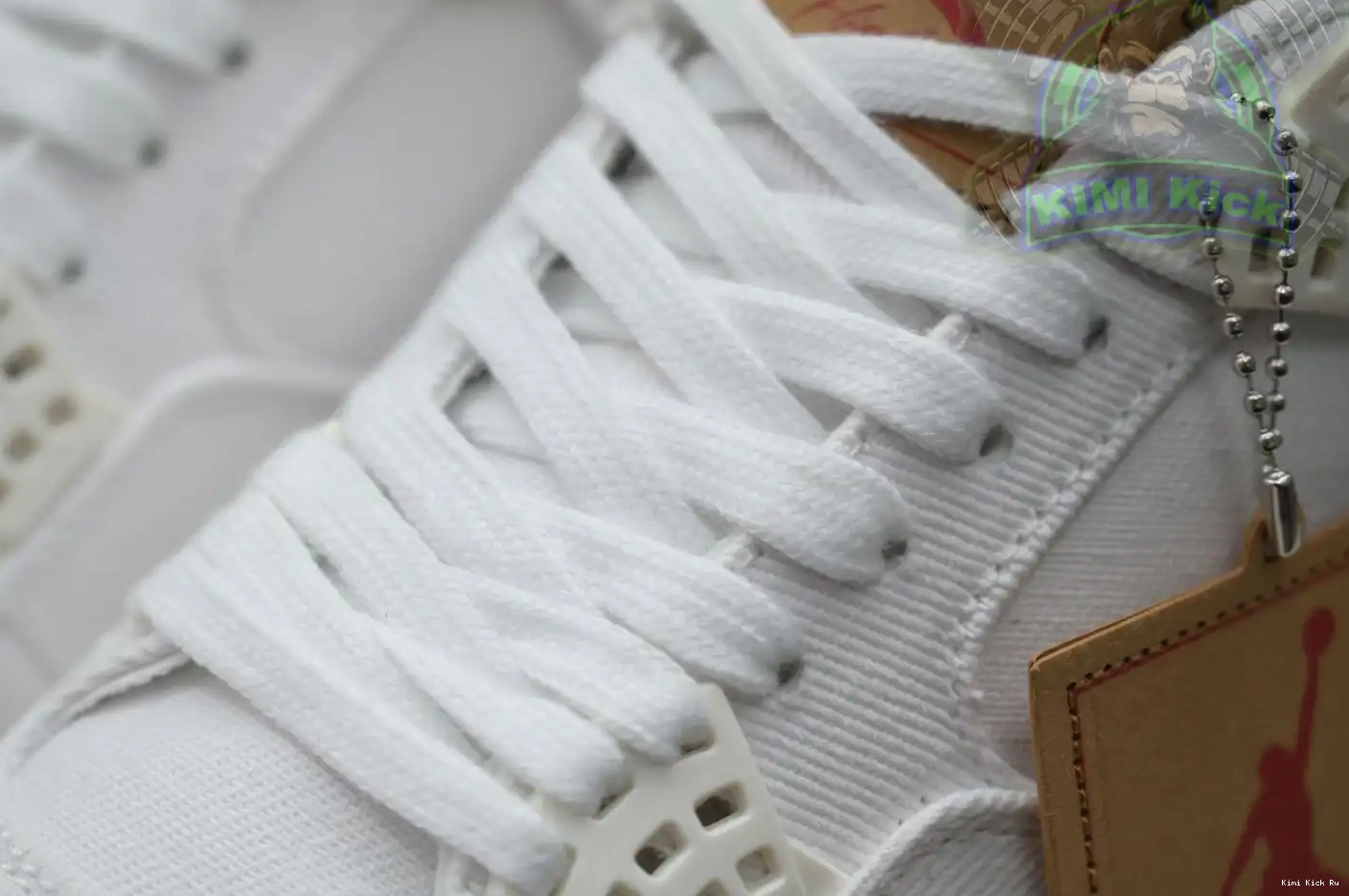 4 Air tag) white levis (levis Jordan Kimikick Jordan 0327